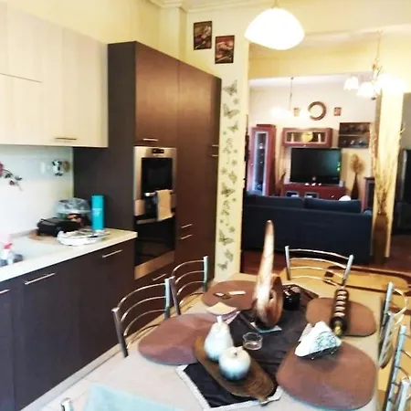 Nantalia Olympus *Lux*Royal Guest House * Литохоро